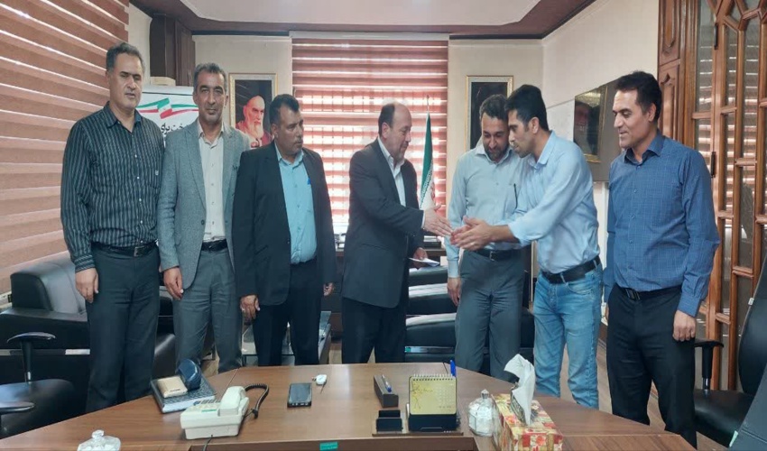 مالکیت آبشارهای استان با سازمان جنگلها ، مراتع و آبخیزداری است