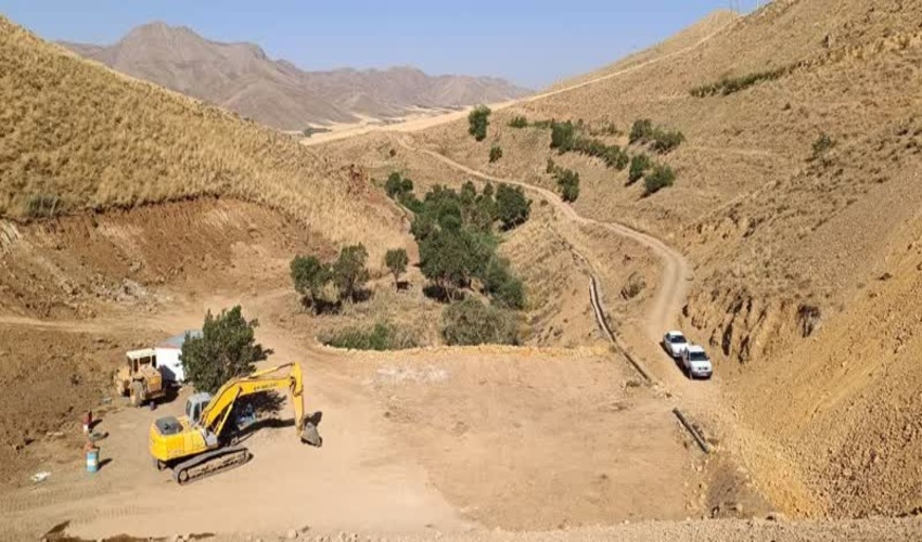 آبخیزداری یکی از روش های مناسب برای مدیریت صحیح منابع آب و خاک است.