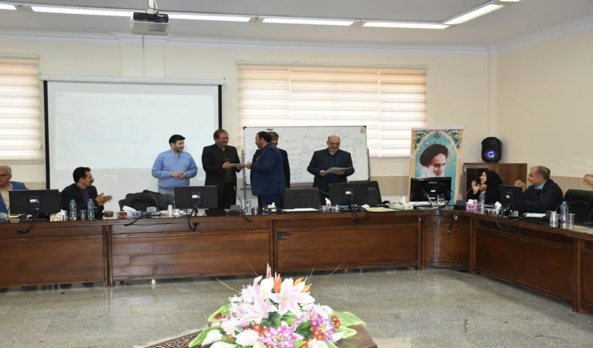 کسب رتبه برتر روابط عمومی اداره کل منابع طبیعی و آبخیزداری استان لرستان در بین ادارات کل سازمان منابع طبیعی و آبخیزداری کشور