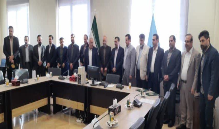 :تقدیر از مدیرکل منابع طبیعی و آبخیزداری لرستان