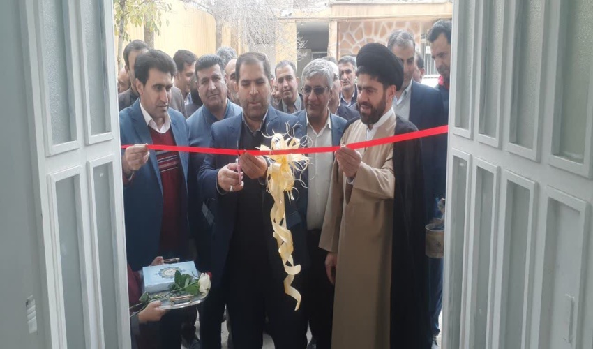 با حضور مدیرکل منابع طبیعی و آبخیزداری استان لرستان صورت گرفت: افتتاح سالن ورزشی شهدای کارکنان منابع طبیعی 