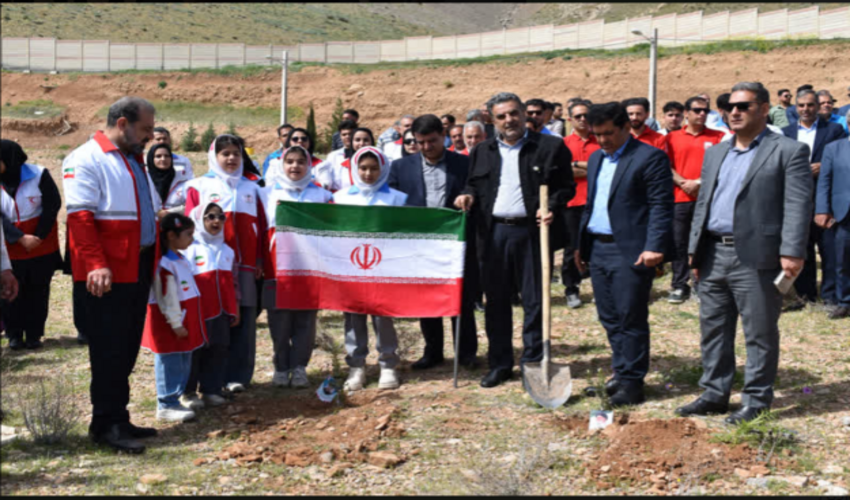 گرامی‌داشت میلاد رهبر شهید و روز ارتش با پویش سراسری «سرو ایران» در لرستان