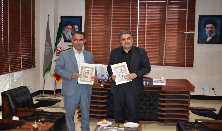 دیدار رئیس سازمان نظام مهندسی ومنابع طبیعی  بامدیر کل منابع طبیعی استان وانعقاد تفاهم نامه فی مابین اداره کل منابع طبیعی ونظام مهندسی